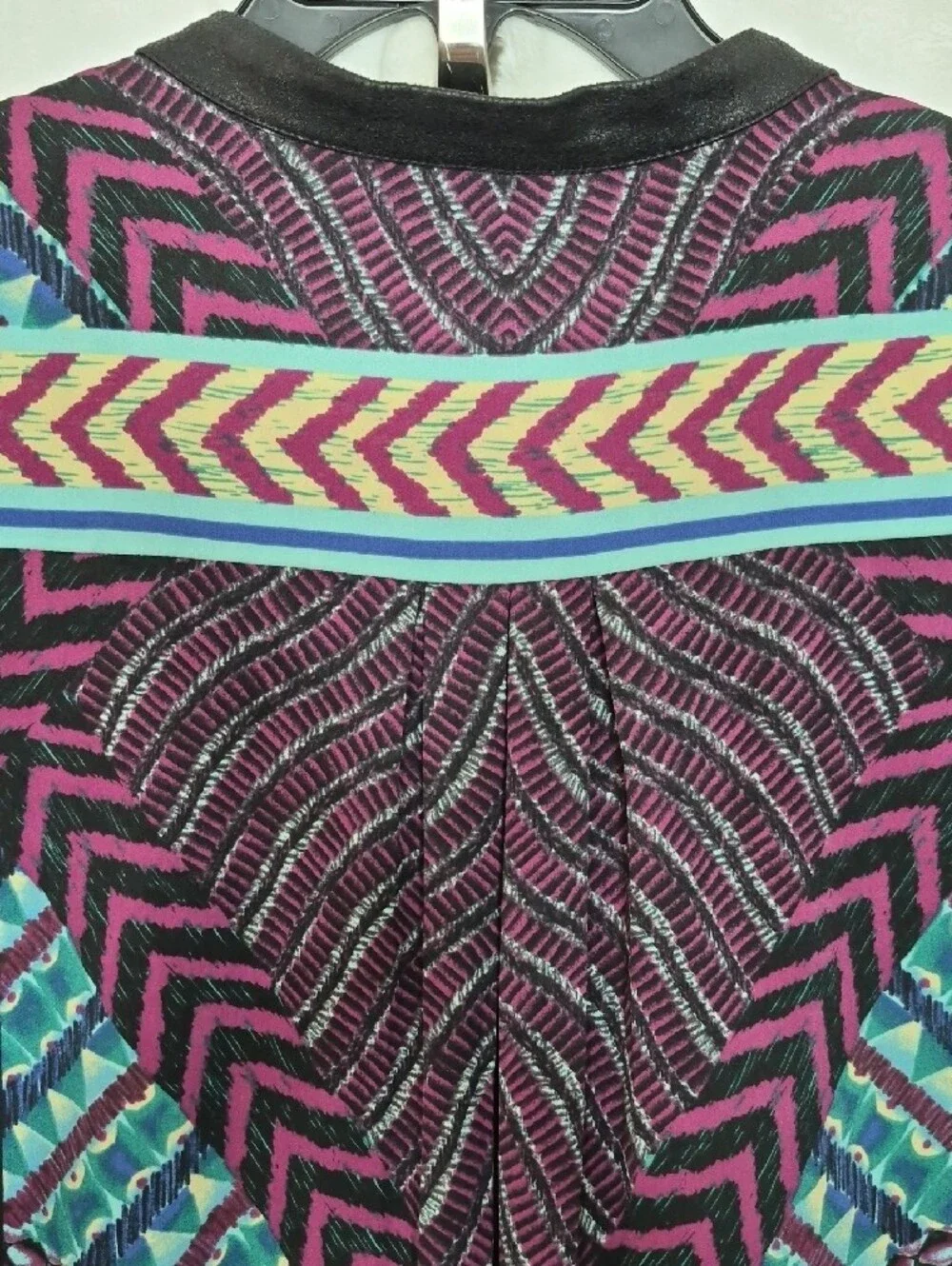 Hale Bob Geometric Chevron‎ V-Neck Shift Dress Purple Pink Teal Blue Large
